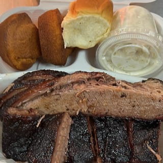 Combo 8 Double Mix Brisket. 2 Sides