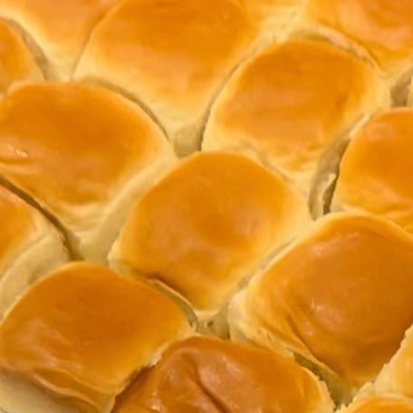 Hawaiian Sweet Roll.